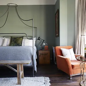 Hotel Artist, Hove
